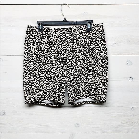 wild fable Pants - 🌸4/$25 🌸 Wild Fable Animal Print Biker Shorts